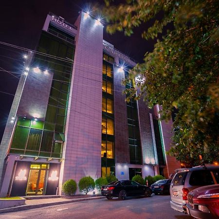 Capitol Hotel By Umbrella Tbilisi Exteriér fotografie